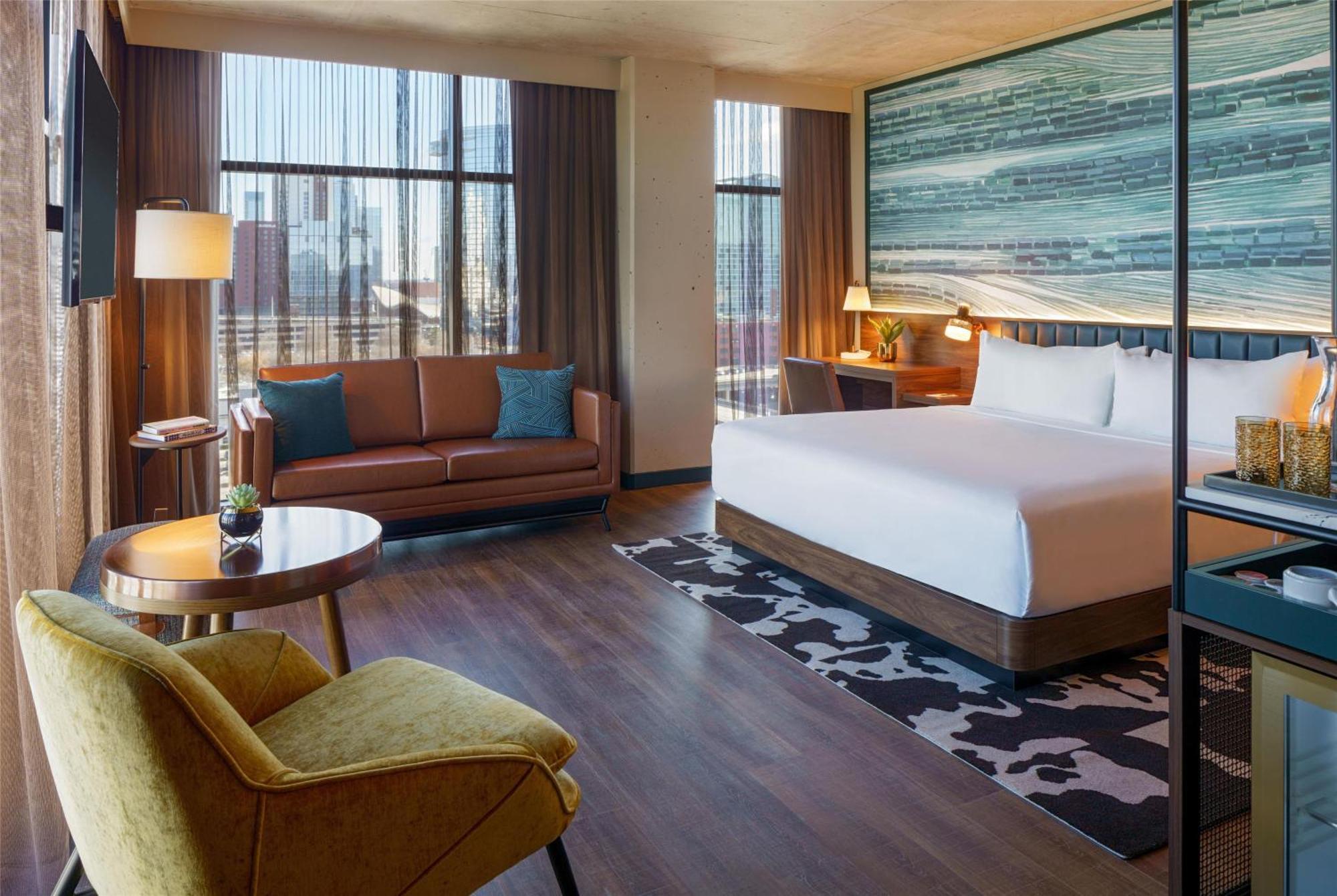 Deluxe King Room - High Floor
