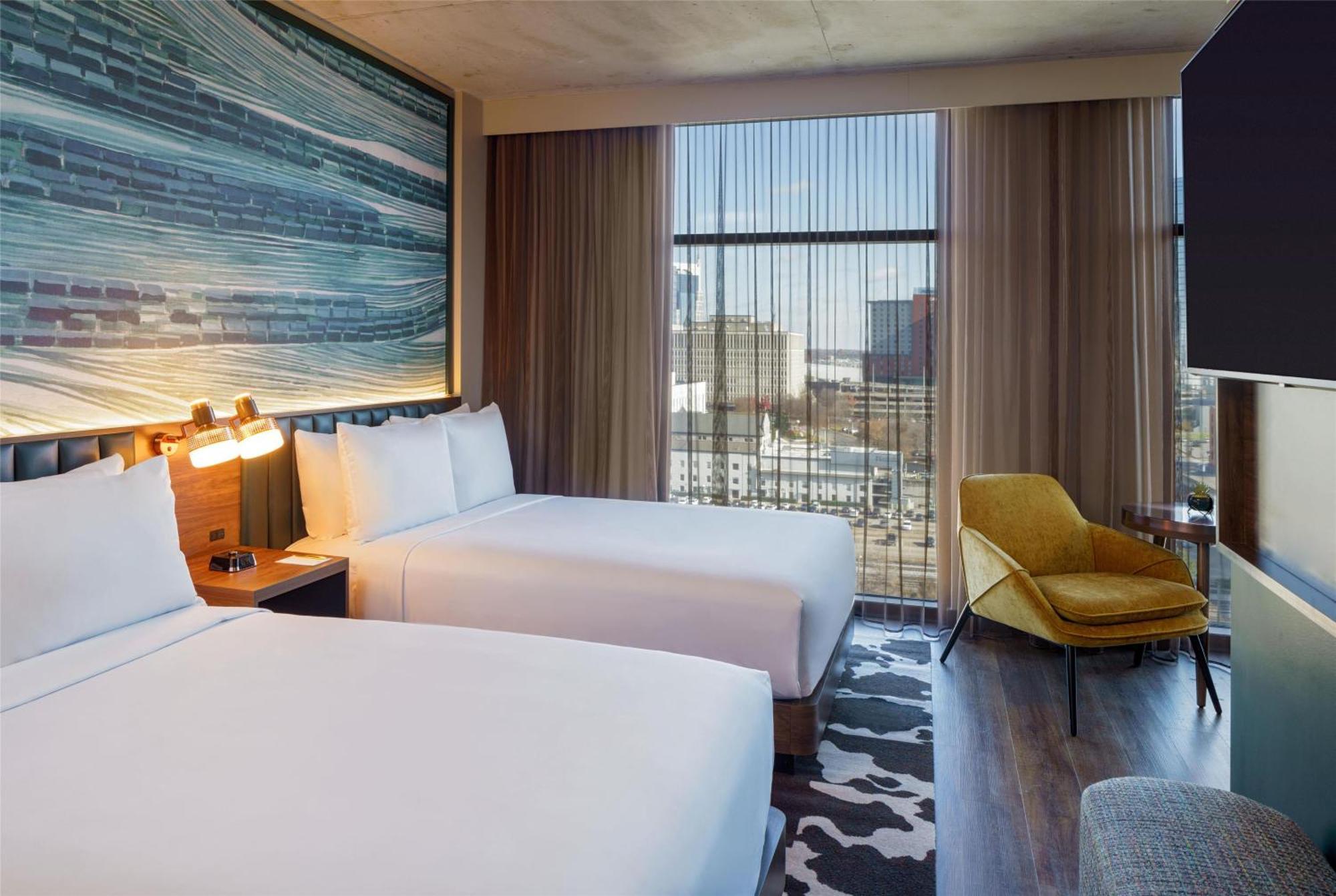 Deluxe Room with Two Double Beds - High Floor